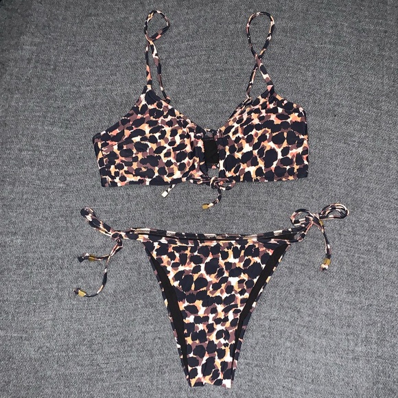 Fashion Nova 2 Piece Bikini - Picture 2 of 4